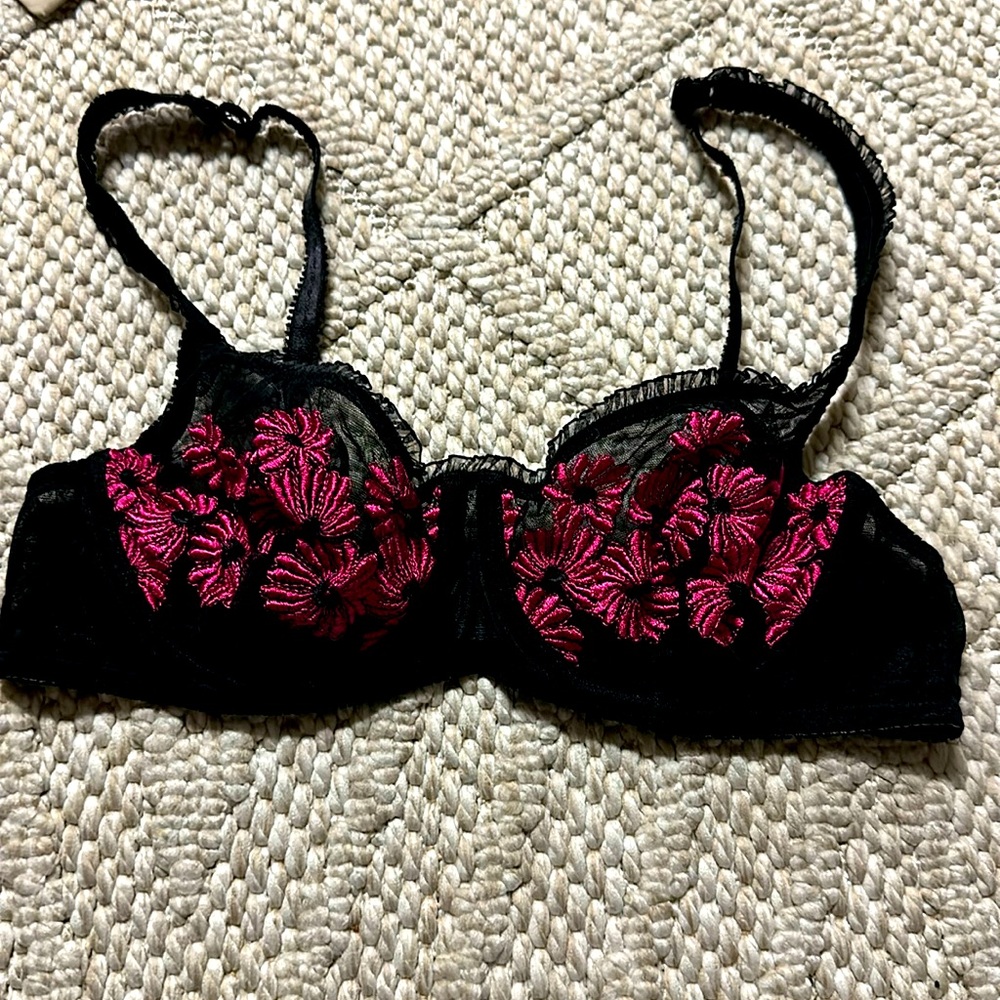 Lace bra